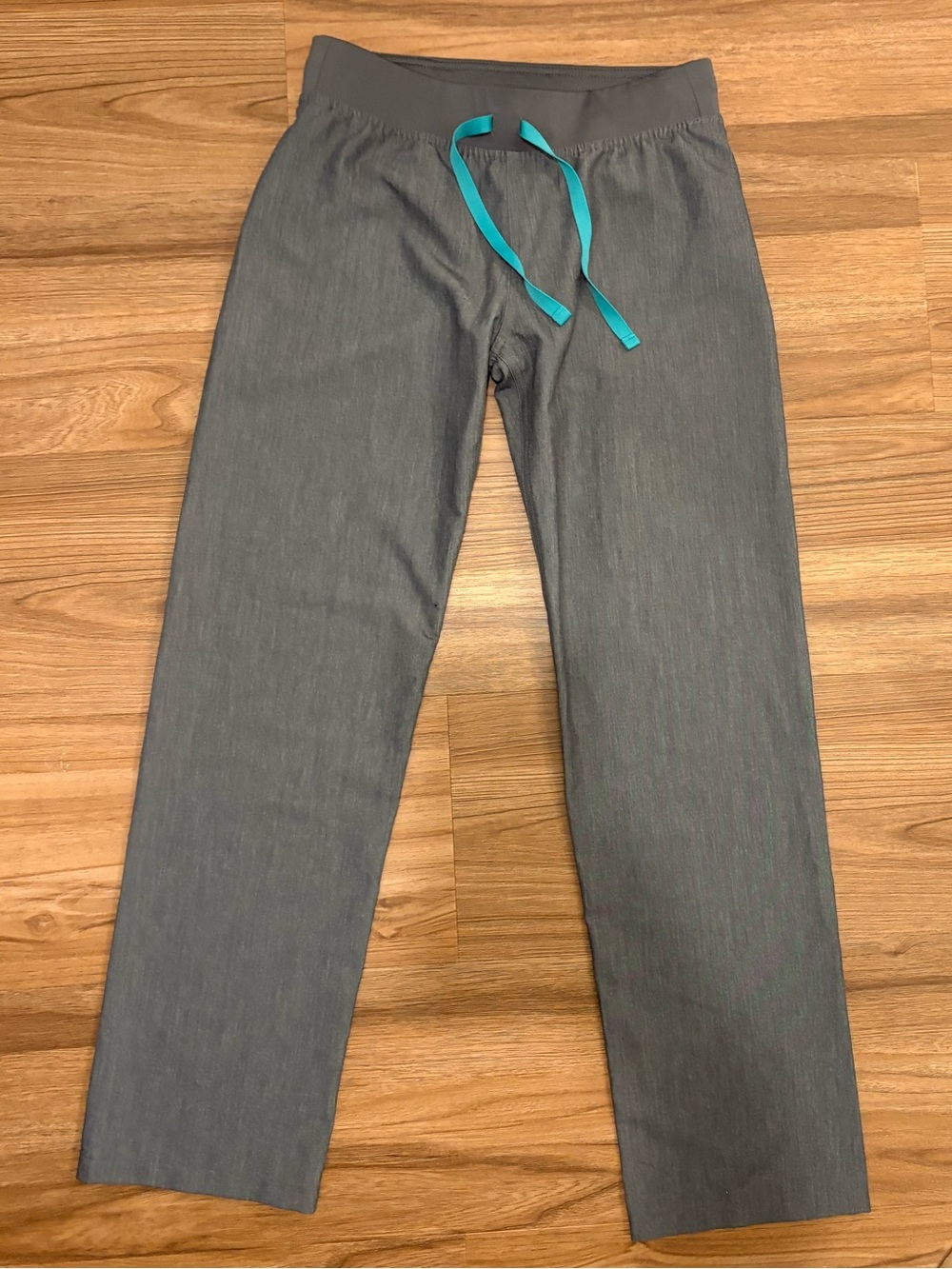 Women's FIGS XS